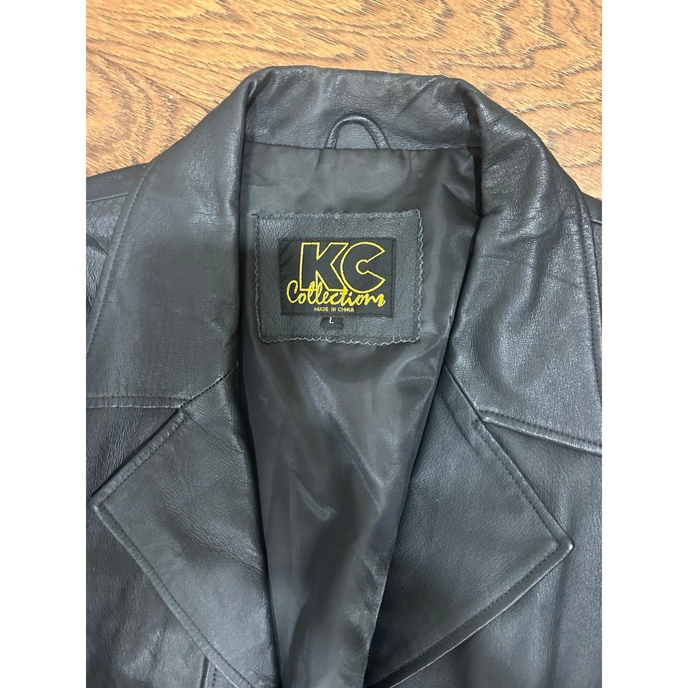 Black‎ Jacket